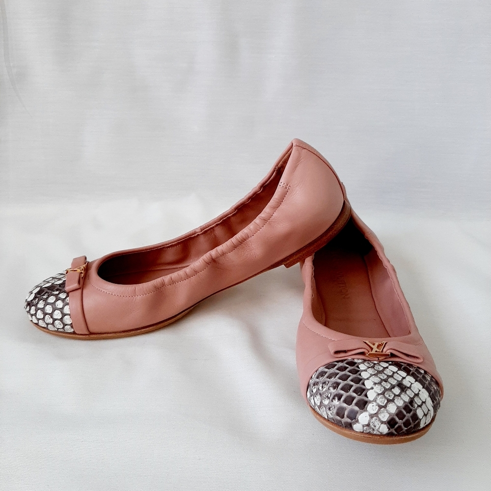 Louis Vuitton NWOT authentic python leather flats